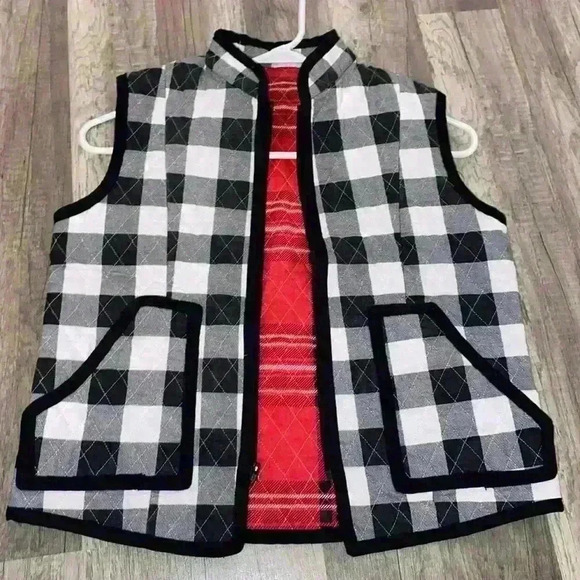 Hand Crafted Jackets & Blazers - 💛 🎄 Handmade Buffalo Plaid Checkered Zip Up Quilted Vest